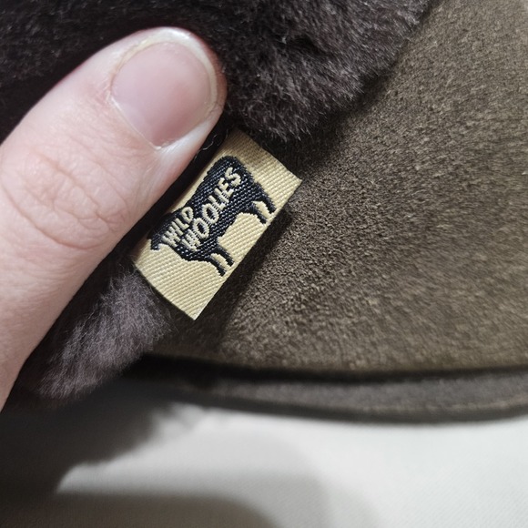 Wild Woolies Genuine Sheepskin Lined Slippers Womens Size 7 Brown Cow Suede - Picture 3 of 9